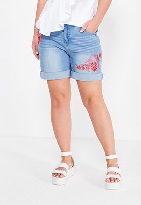 LOST INK PLUS   DENIM SHORT WITH EMBROIDERY